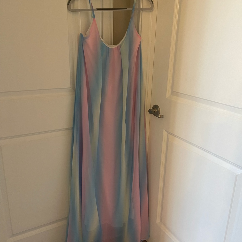 Elegant Pastel Maxi Dress